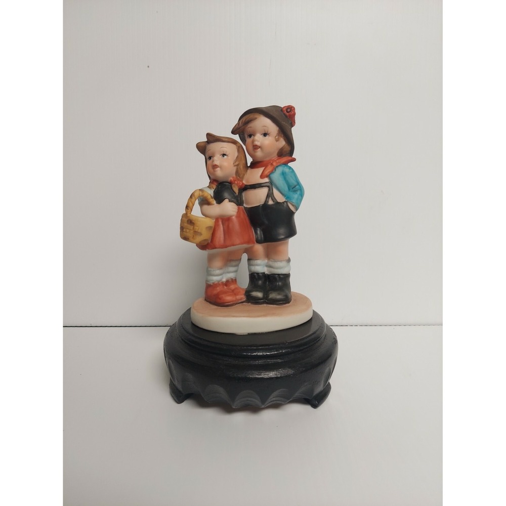 Enesco Musical Figurine Style Music Box Der Frohliche Wanderer Hummel‎ Inspired